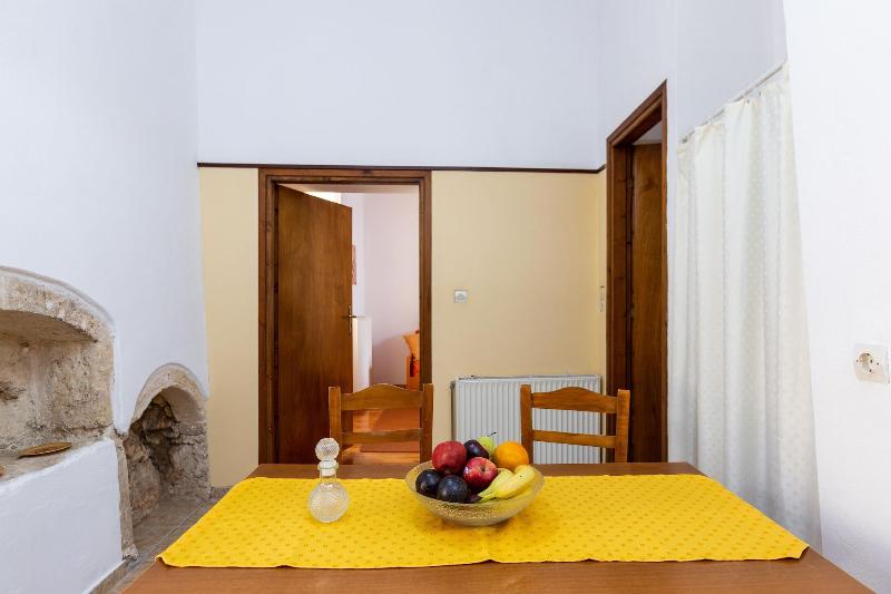 Lilys Apartments image