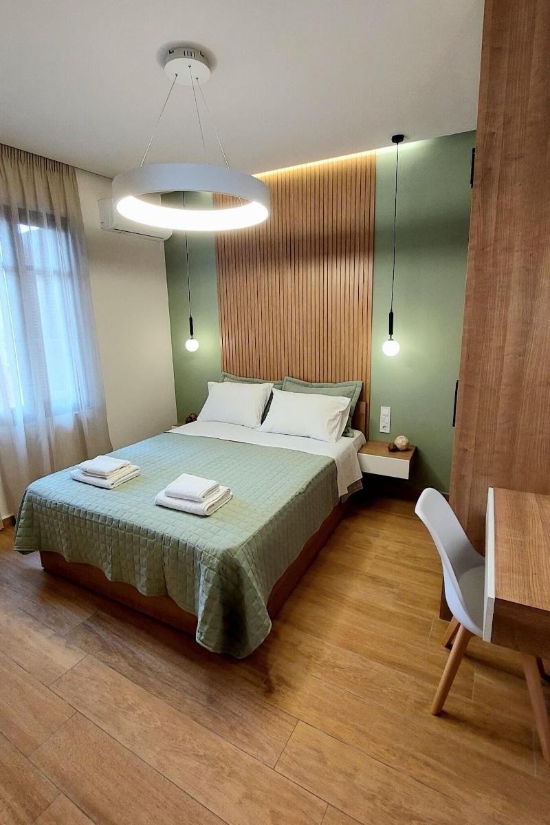Lilys Apartments image
