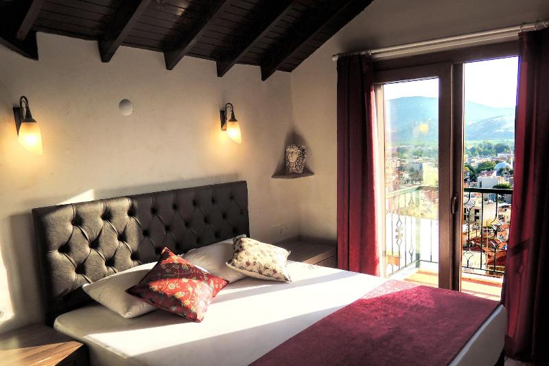 Villa Dreams image