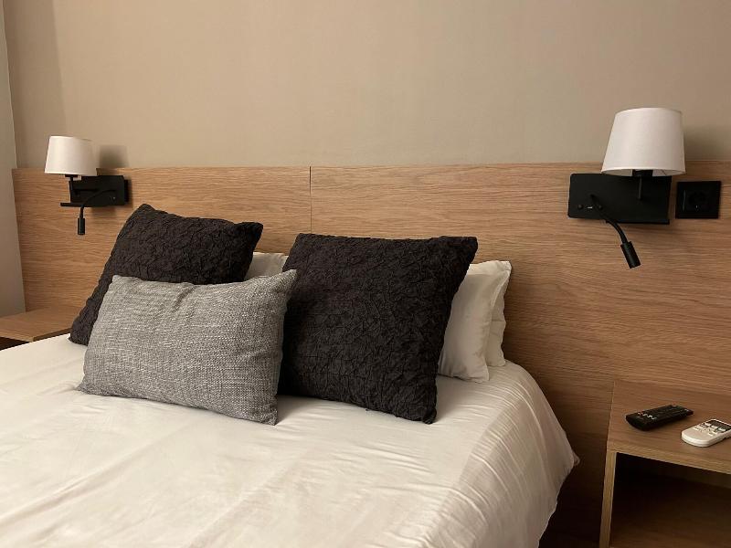 Hostal Roma image