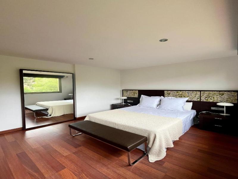 Hotel Spa La Central image