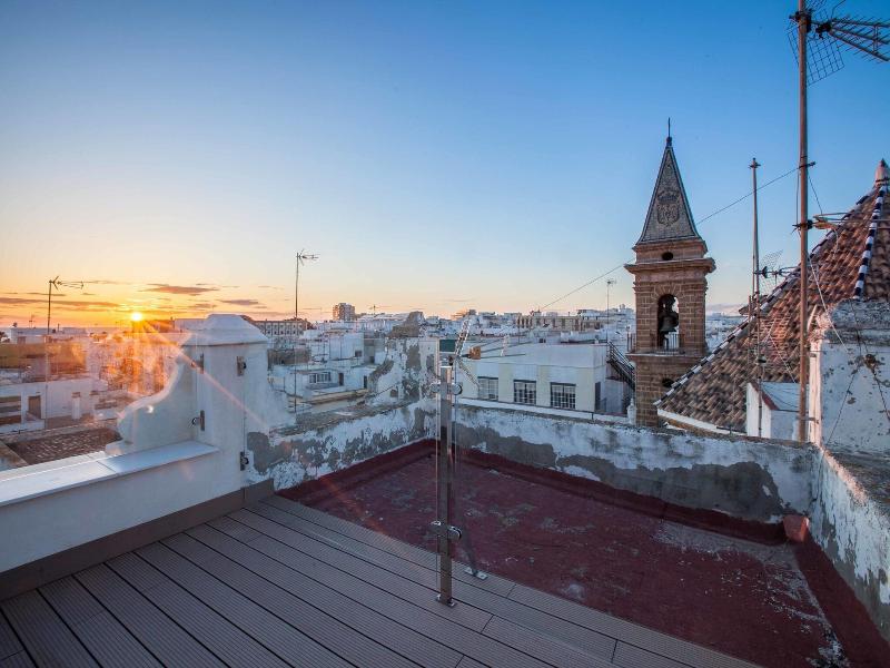 Apartamentos Maier image