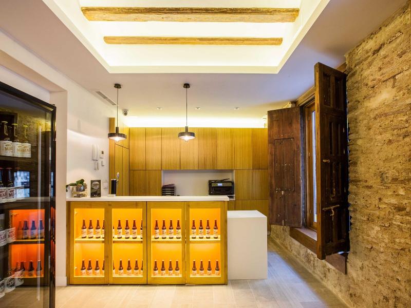 Apartamentos Maier image