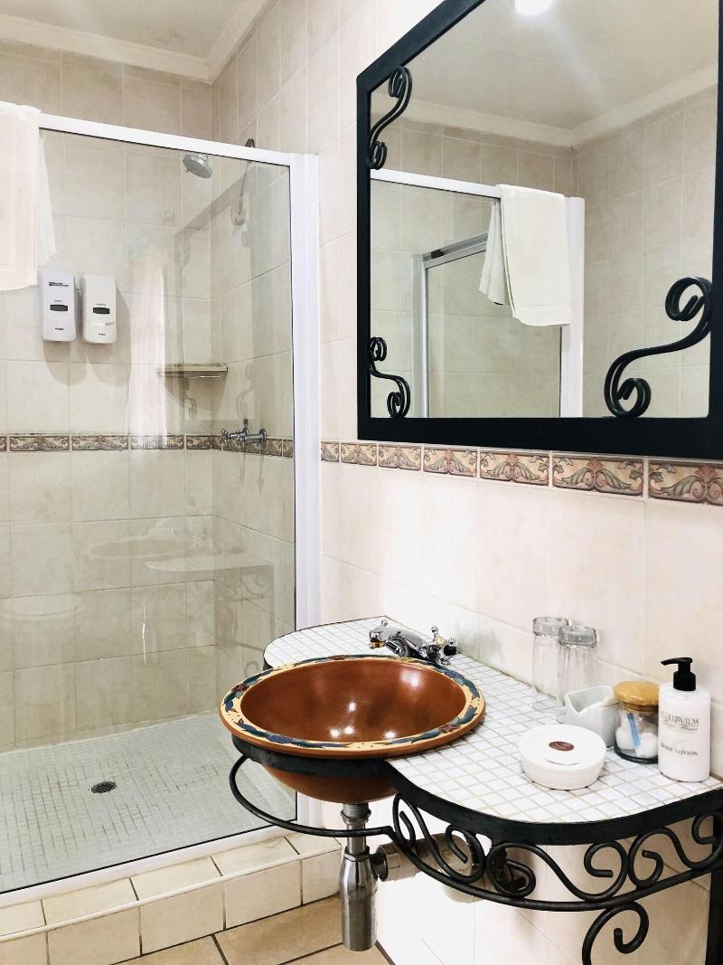 Clubview Guest House image
