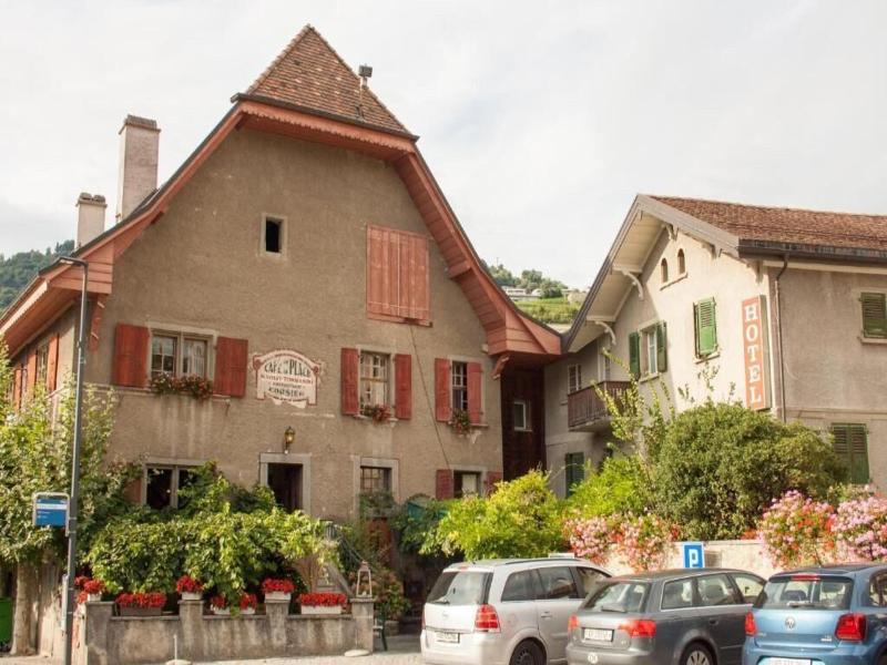 Hotel De La Place image
