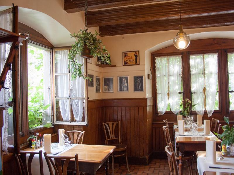 Hotel De La Place image