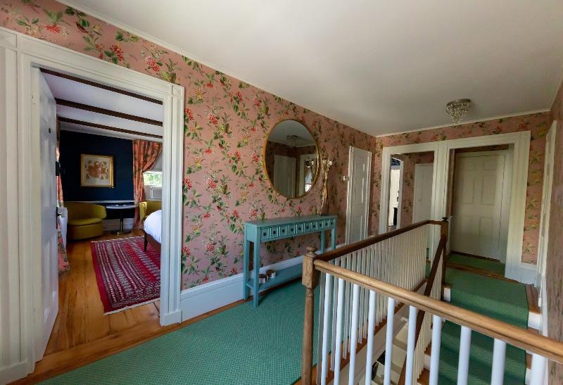 Sally Webster Inn image
