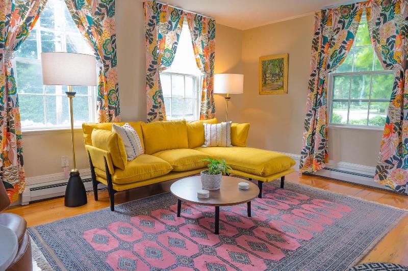 Sally Webster Inn image