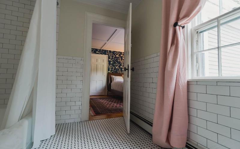 Sally Webster Inn image