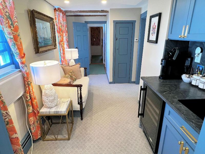 Sally Webster Inn image