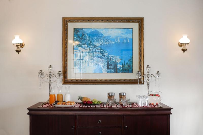 Hathaway Guest House