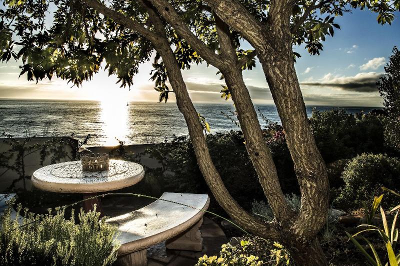 Rocklands Bed And Breakfast image
