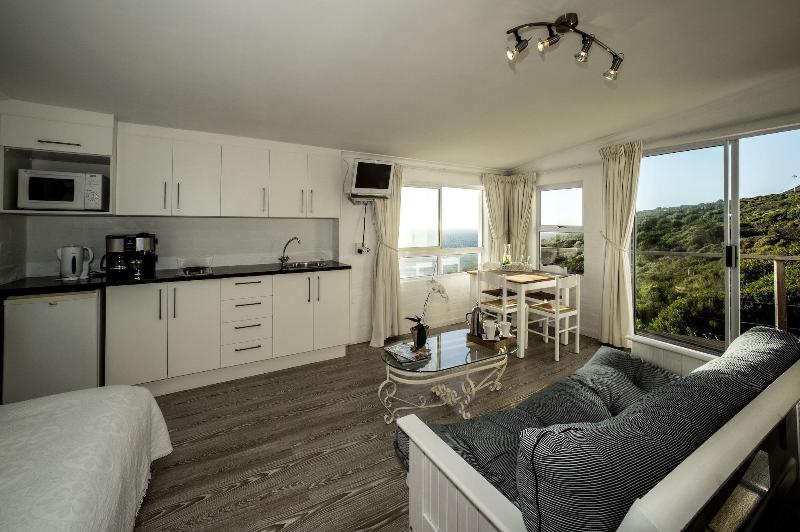 Rocklands Bed And Breakfast image