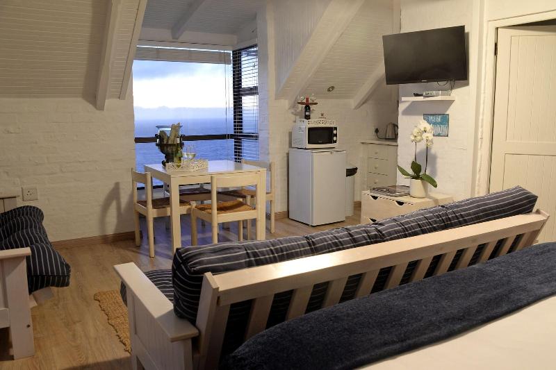 Rocklands Bed And Breakfast image