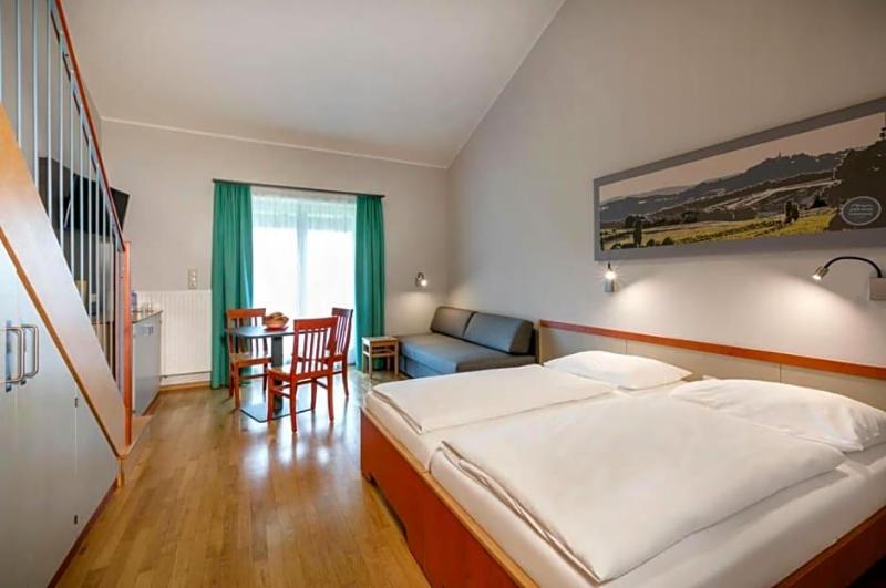 Jufa Hotel Vulkanland image