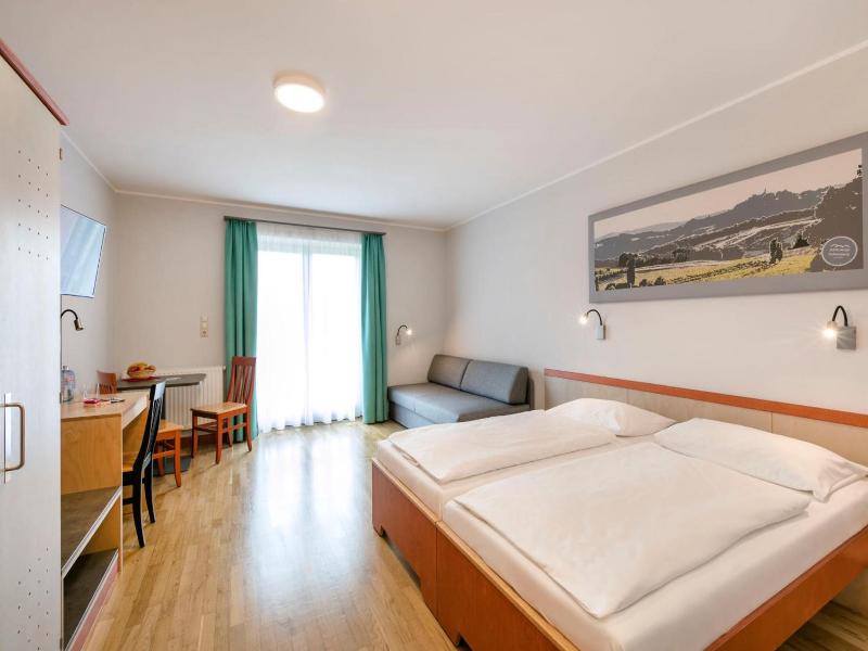 Jufa Hotel Vulkanland image