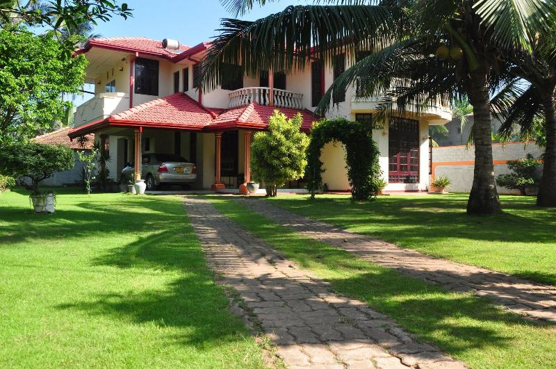 Sugandi Inn image