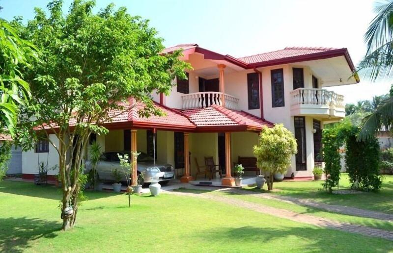 Sugandi Inn image