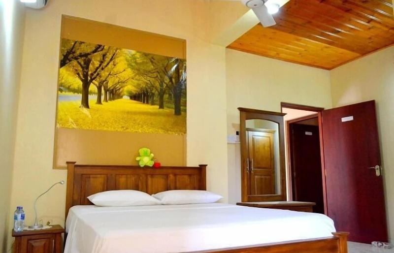 Sugandi Inn image