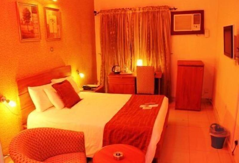 Vines Hotel image