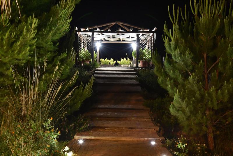 Bifarville Bed And Breakfast image