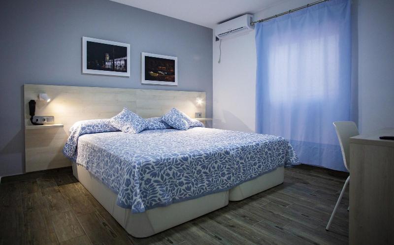 Hotel Bari image