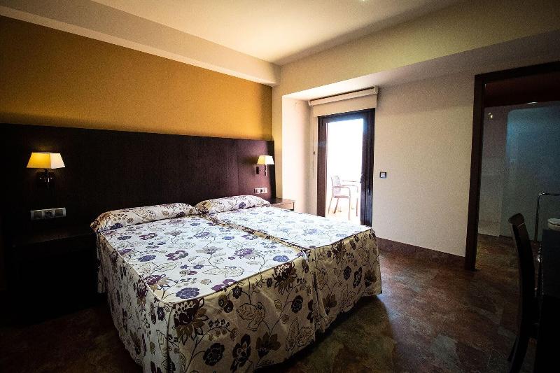 Hostal La Bartola image