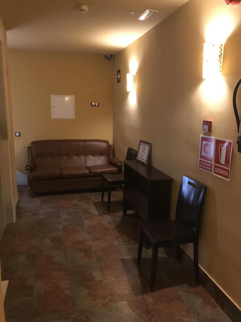 Hostal La Bartola image