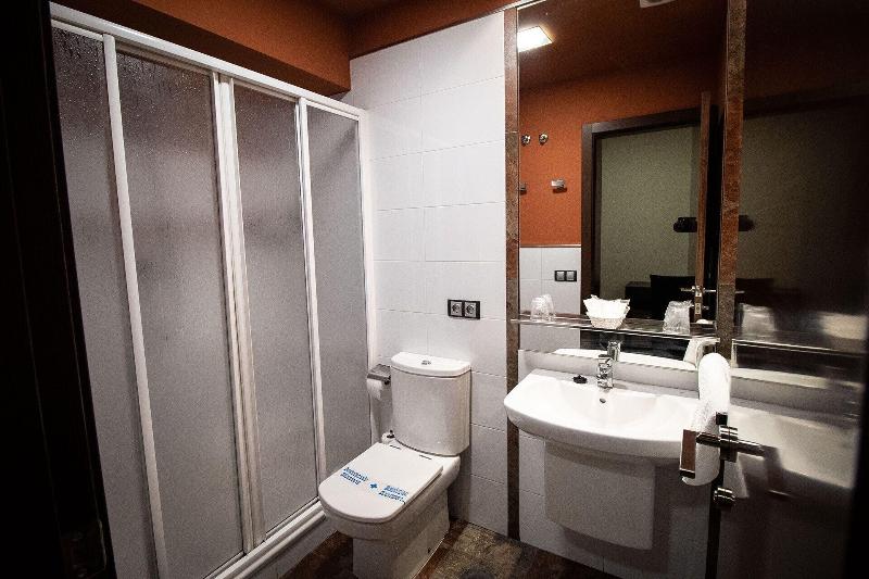 Hostal La Bartola image