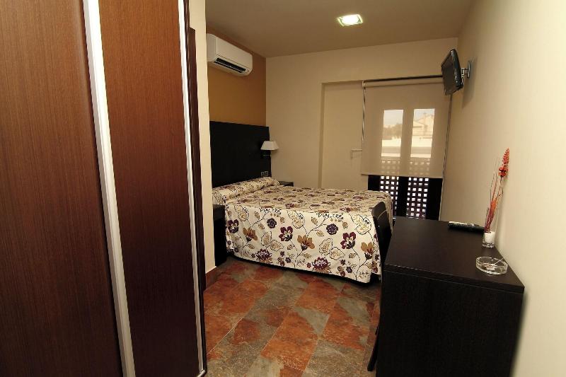 Hostal La Bartola image