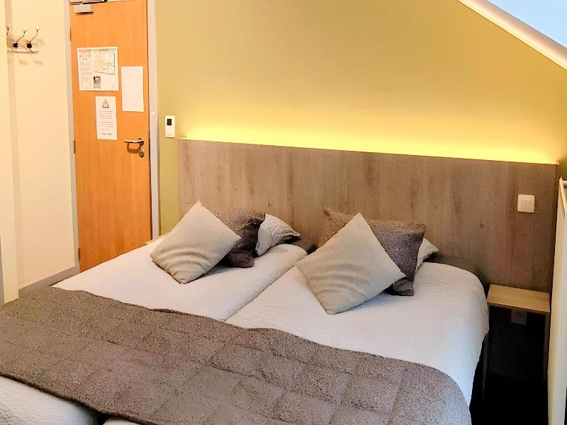 Hotel Des Postes image