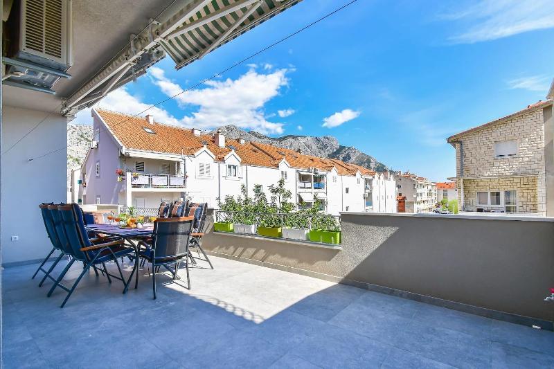 Apartment Ela