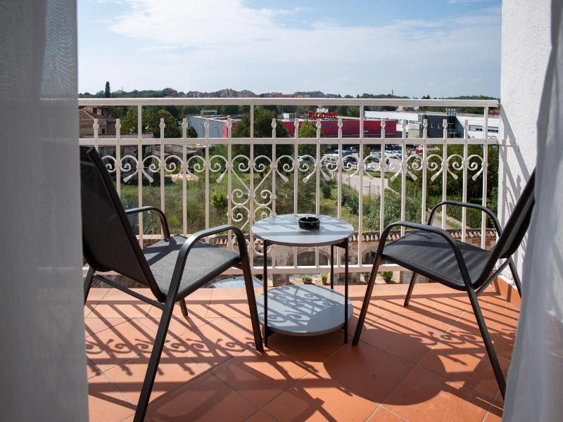 Villa Pasis image