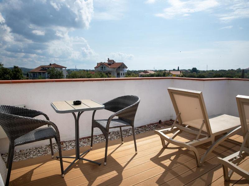 Villa Pasis image