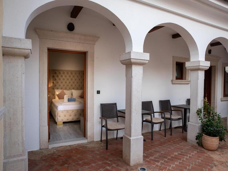 Villa Pasis image