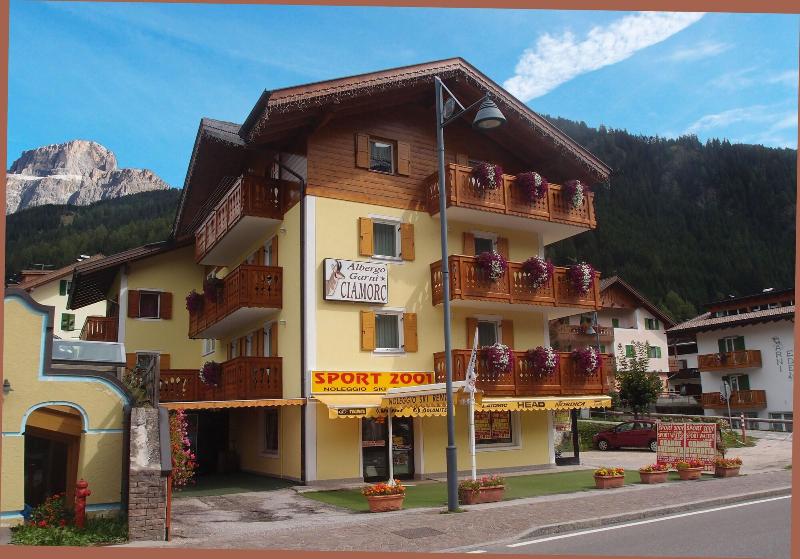 Hotel Garna Ciamorc image