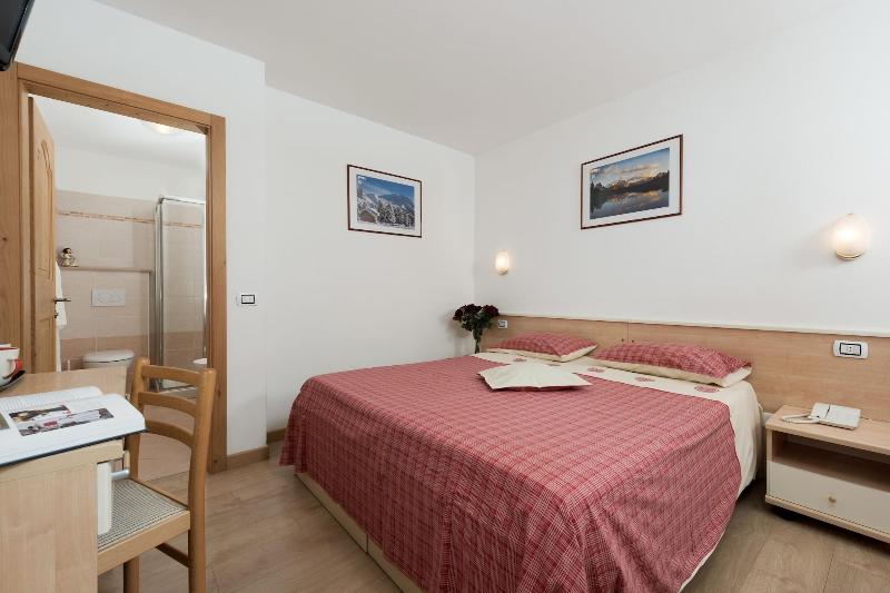 Hotel Garna Ciamorc image