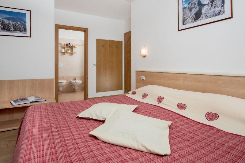 Hotel Garna Ciamorc image