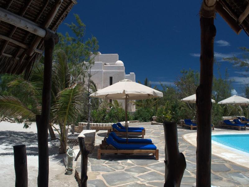 The Charming Lonno Lodge image