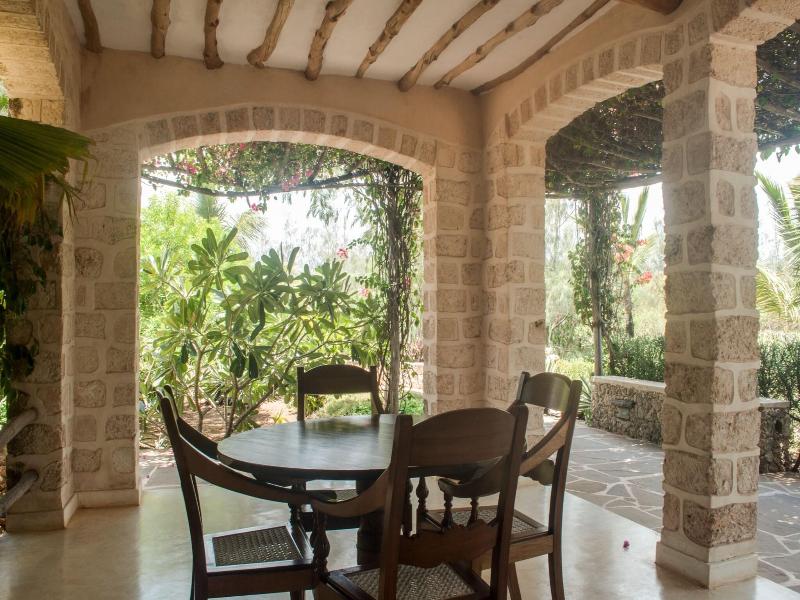 The Charming Lonno Lodge image
