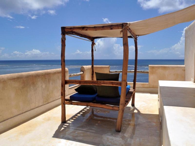 The Charming Lonno Lodge image
