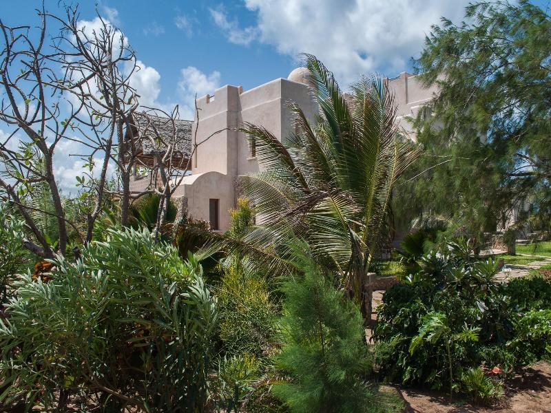 The Charming Lonno Lodge image