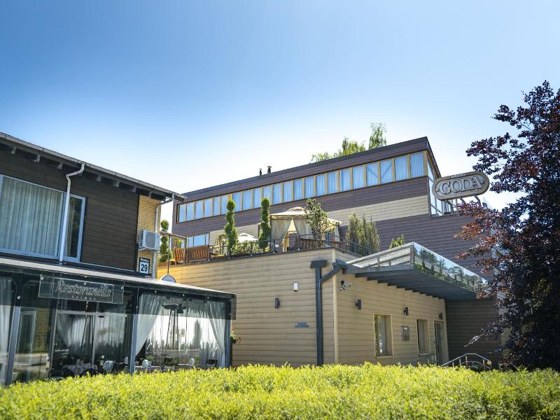 Goda Hotel Spa image