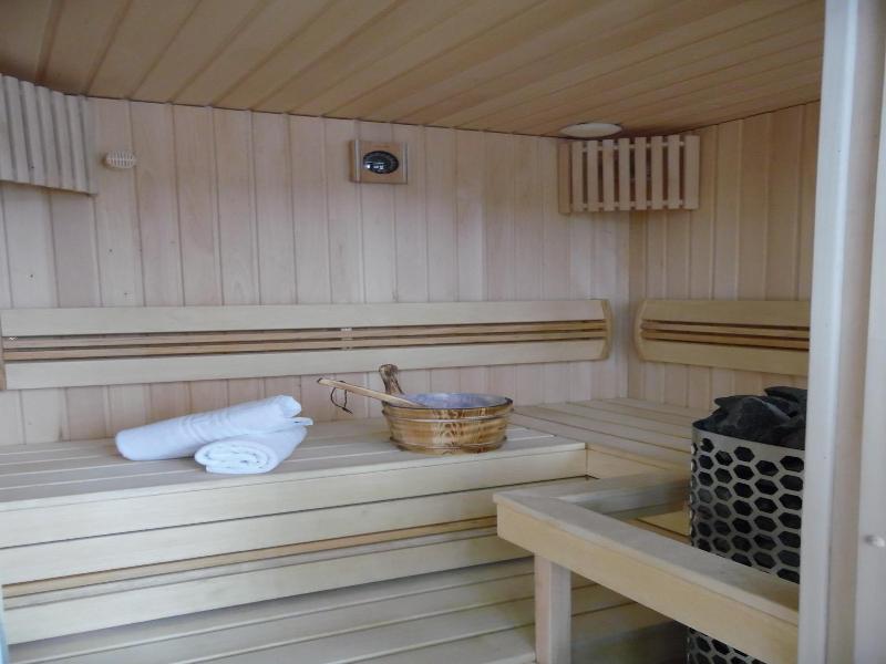 Goda Hotel Spa image