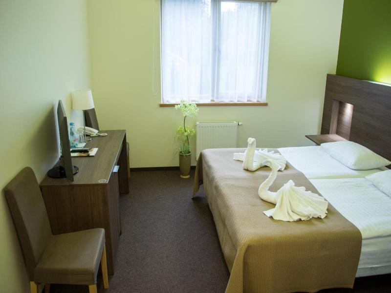 Goda Hotel Spa image