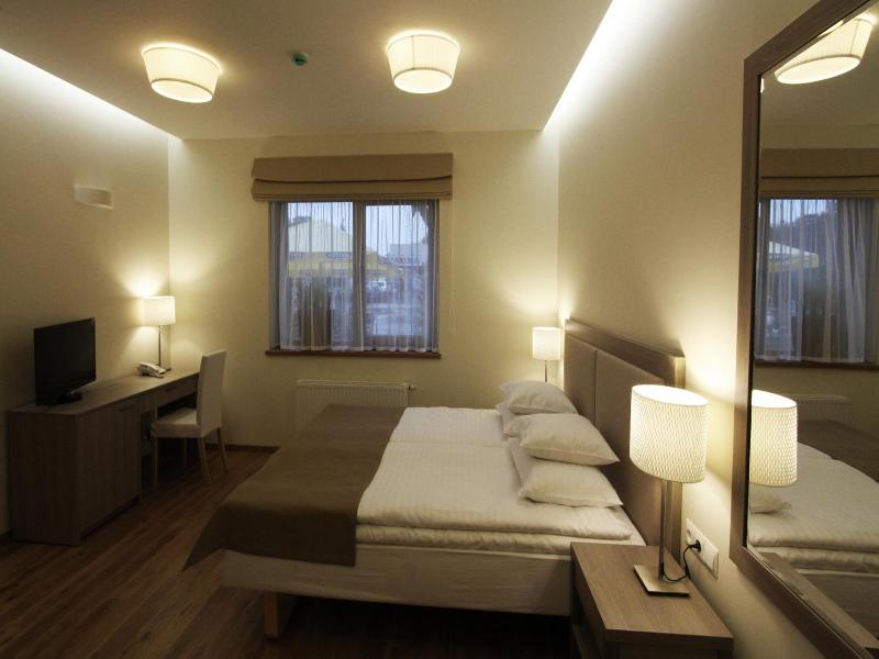Goda Hotel Spa image
