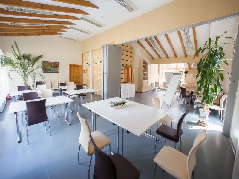 Goda Hotel Spa image