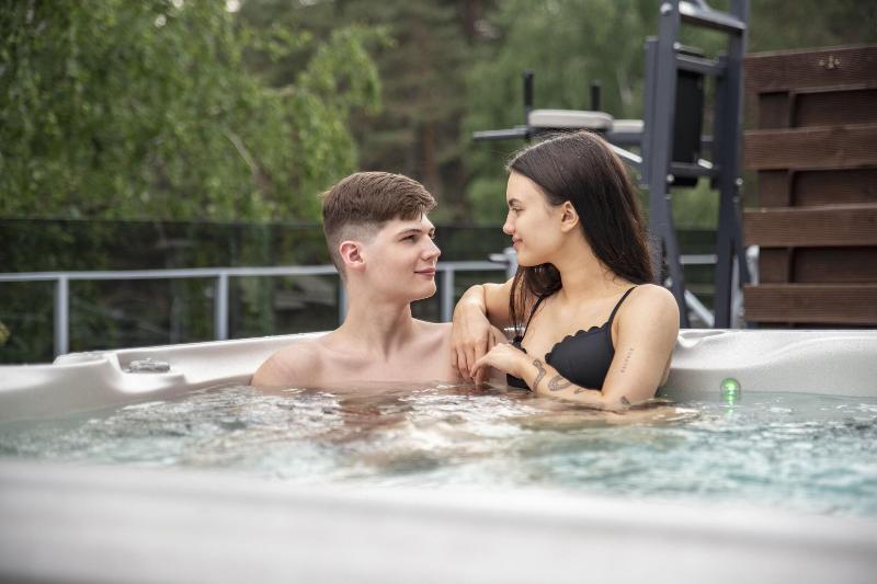 Goda Hotel Spa image