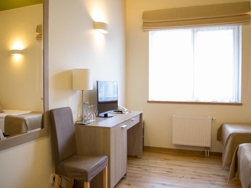 Goda Hotel Spa image