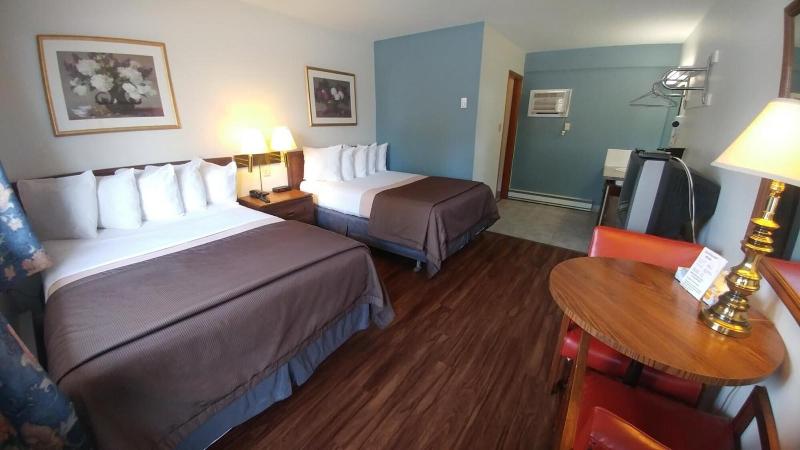 Northlander Motel image